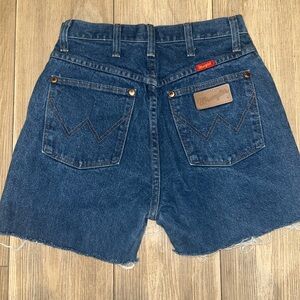 Wrangler Blue Jean Shorts High-Waisted Cut-Off